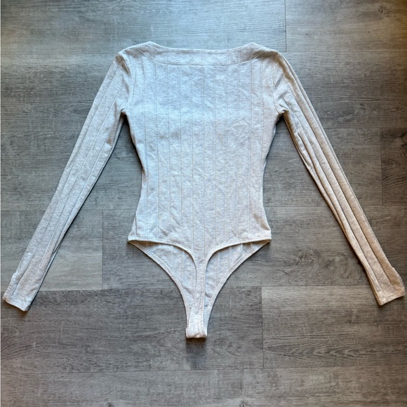 Free People Intimately Ribbed Square Neck Long Sleeves Bodysuit Size XS Beige - Picture 9 of 11